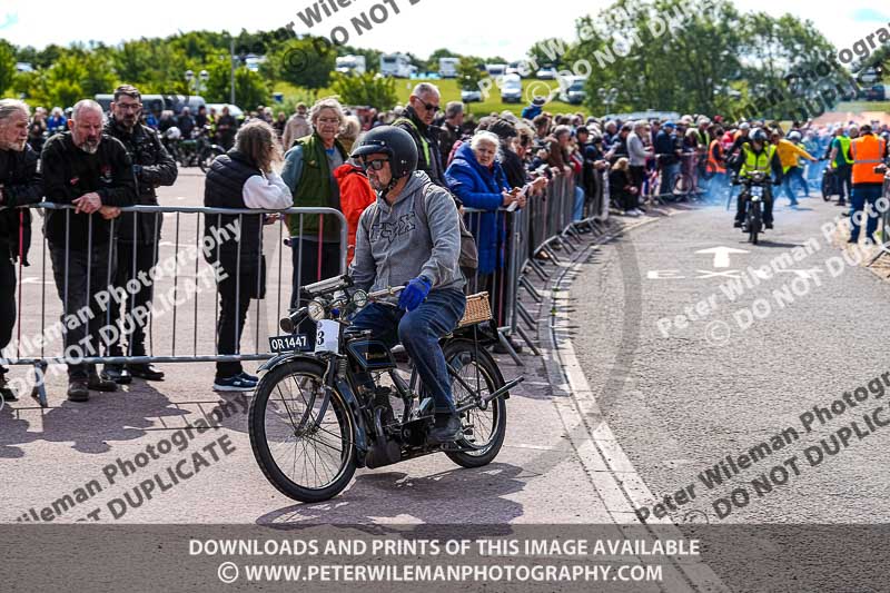 Vintage motorcycle club;eventdigitalimages;no limits trackdays;peter wileman photography;vintage motocycles;vmcc banbury run photographs